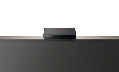 Ảnh cận cảnh BRAVIA CAM phía trên TV BRAVIA