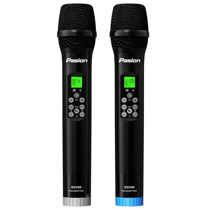 Micro có thiết kế gọn nhẹ, cầm nắm chắc tay