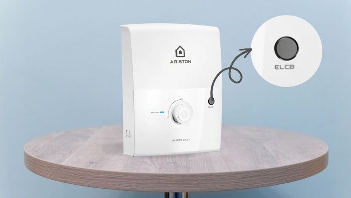 Ariston Aures Easy 3.5 được trang bị cầu dao chống giật