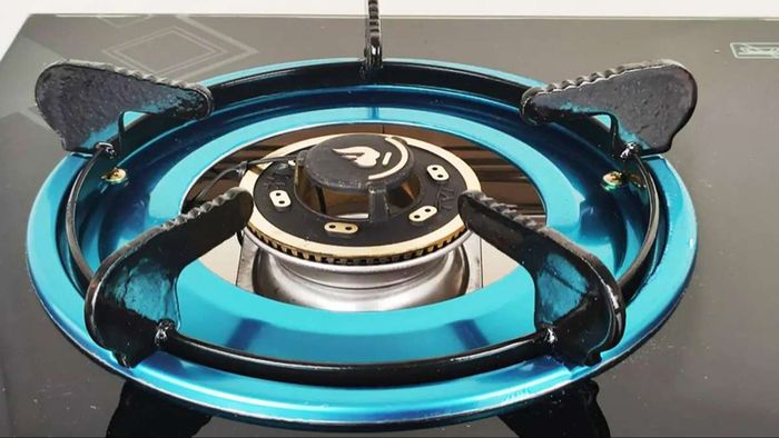Hayasa HA-8096 sử dụng hệ thống đánh lửa Magneto