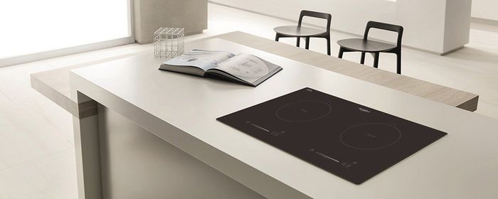 Bếp điện 2 vùng nấu Whirlpool ACT7324/BLV