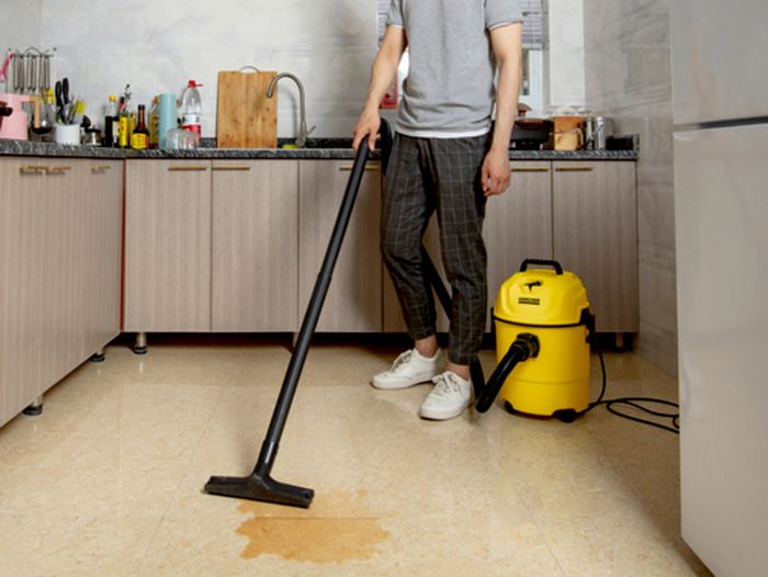 Karcher WD 1 hút bụi khô và ướt