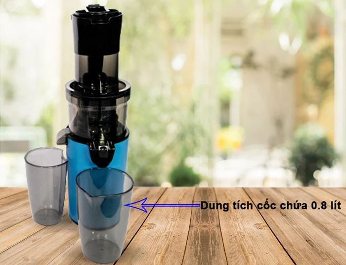 Dung tích cốc chứa 0.8 lít