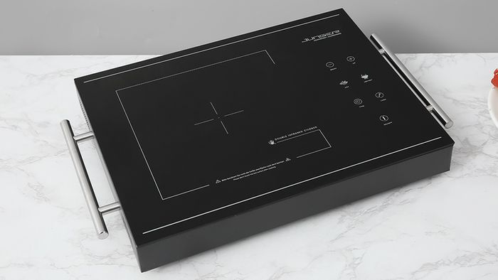 Bếp hồng ngoại đơn Junger MT21 2200W sở hữu thiết kế hiện đại