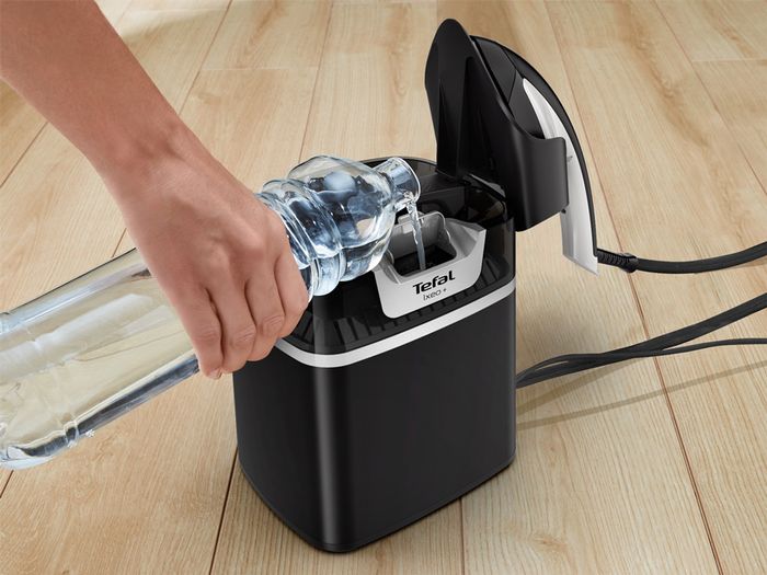 Bình chứa nước bàn ủi Tefal QT1510E0 dung tích 1 lít