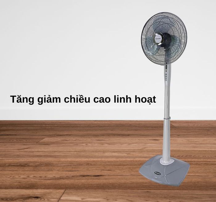 Quạt đứng có điều khiển Sharp PJ-S40RV-LG dễ tăng giảm chiều cao