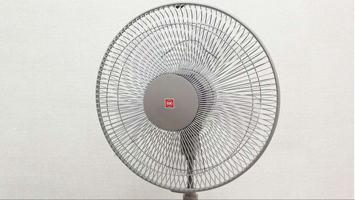 KDK N30NH(BR) hoạt động công suất 37W