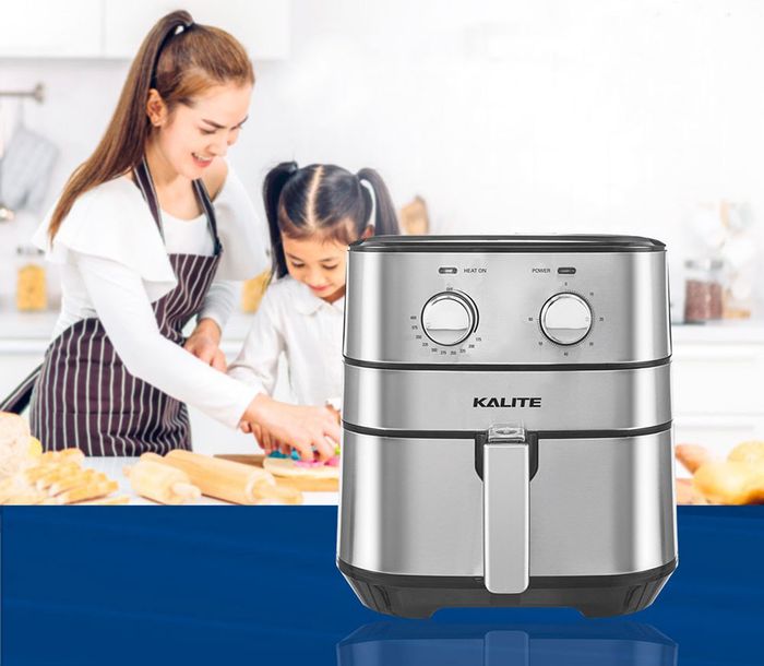 Dung tích 5.5L chiên nướng thuận tiện