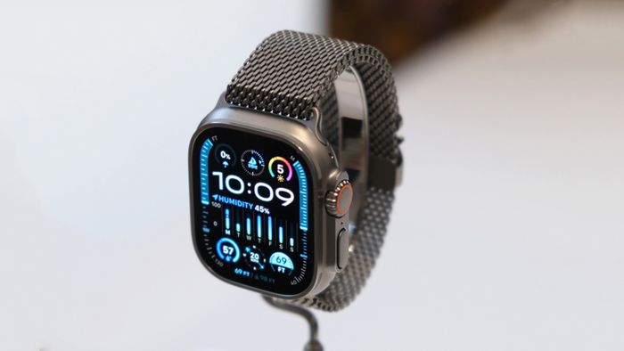 Apple Watch Ultra 2 49mm được tích hợp GPS tần số kép chuẩn xác