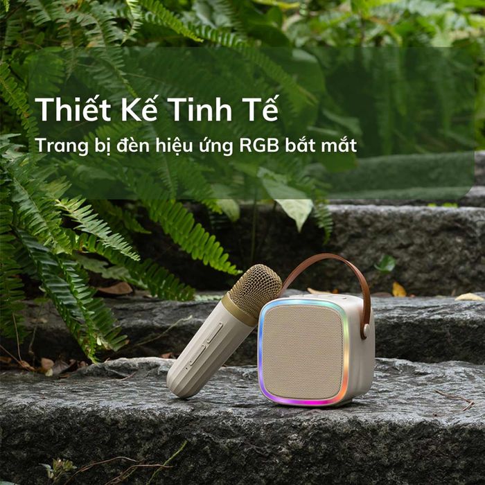 Loa được trang bị đèn hiệu ứng RGB ở mặt trước