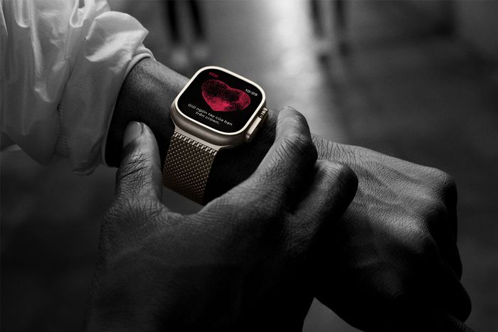 Apple Watch Ultra 2 cung cấp cho bạn thông tin sức khỏe chuyên sâu