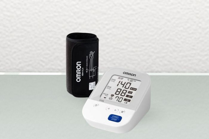 Máy đo huyết áp tự động Omron HEM-7156T nhỏ gọn