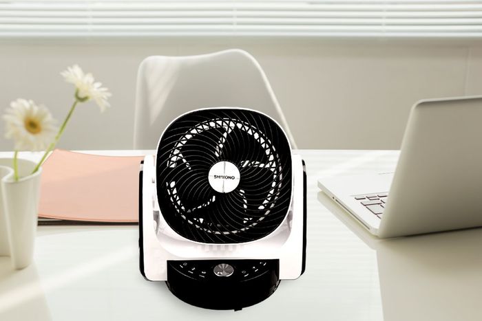 Quạt tuần hoàn Shimono SH-9028 với kiểu dáng nhỏ gọn