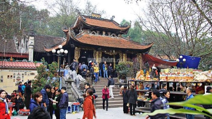 Bài văn khấn Đền Trình Bà Chúa Kho đầy đủ và chuẩn xác