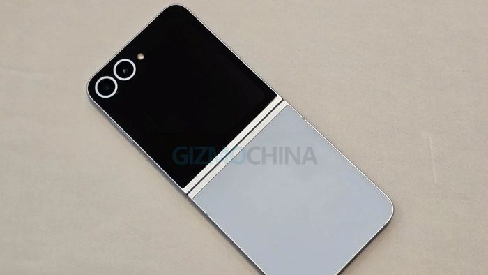 Galaxy Z Flip FE được kỳ vọng sẽ là mẫu điện thoại gập dễ dàng tiếp cận nhất của Samsung