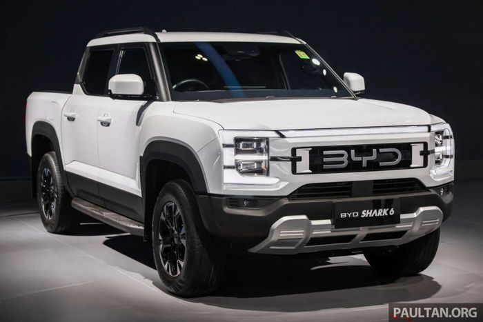 2025_BIMS_BYD_Shark_6-2-1260x841.jpg