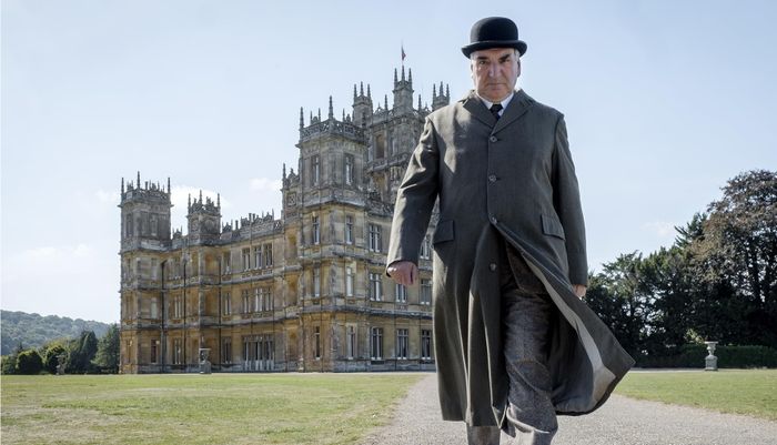 Jim Carter trong Downton Abbey