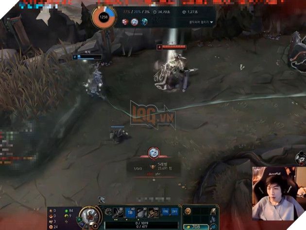LMHT: Streamer đình đám Xiaochaomeng bị chỉ trích vì có hành vi miệt thị Kiaya trong trận đấu rank Hàn.