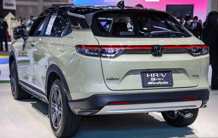 Honda HR-V facelift 5.jpg