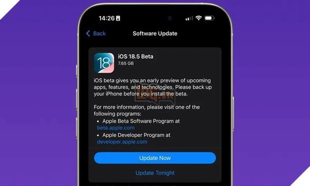 Apple vừa phát hành bản beta iOS 18.5, mở đường cho iOS 19 sắp tới.