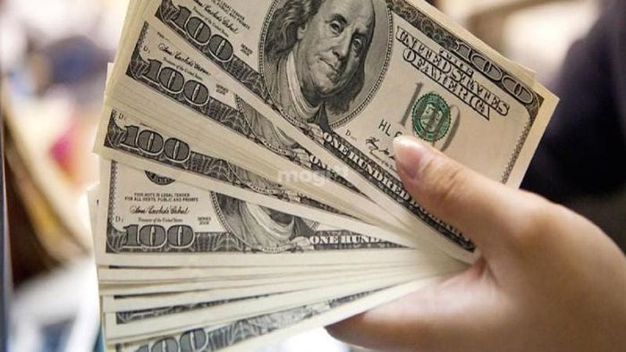 Khám phá ý nghĩa khi bạn mơ thấy mình trúng số.