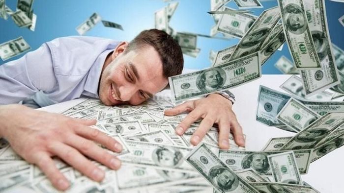 Khám phá ý nghĩa khi bạn mơ thấy mình trúng số.