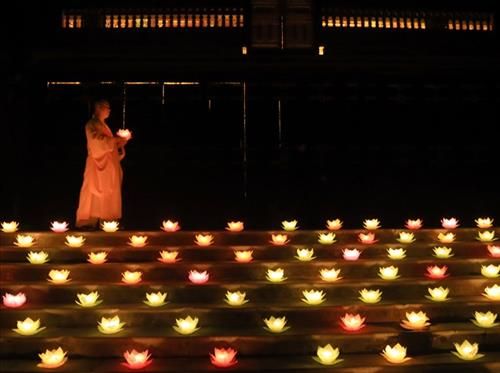 Cầu siêu có phải mê tín không?