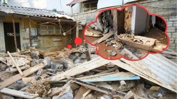 Giấc mơ thấy nhà sập do mối mọt