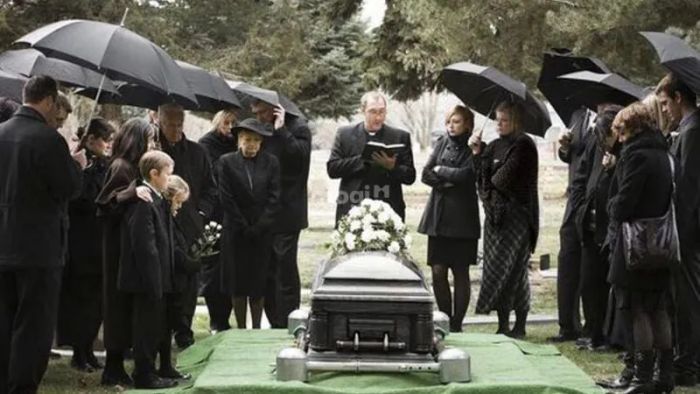 Mơ thấy đám tang có ý nghĩa gì?