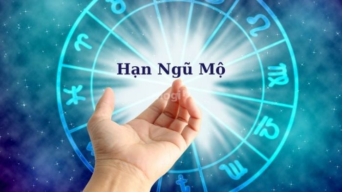 Năm 2025, nữ Mậu Thìn sẽ gặp hạn Ngũ Mộ, một hạn có liên quan đến tài chính, sự nghiệp và sức khỏe.