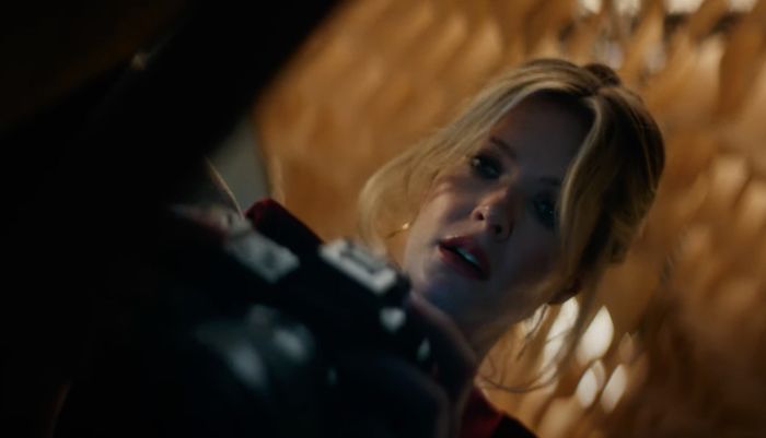 Meghann Fahy (nổi tiếng từ The White Lotus) là một sự lựa chọn hoàn hảo cho vai diễn Violet