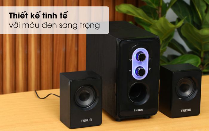 Thiết kế nhỏ gọn với màu đen trẻ trung hiện đại - Loa vi tính 2.1 Enkor E50 Đen
