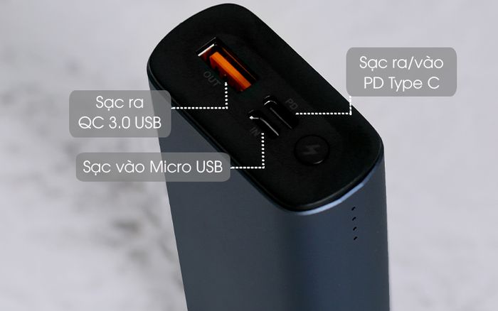 Pin sạc dự phòng Polymer 10.000mAh Type C PD QC3.0 Xmobile PowerSlim PJ JP213 - Sử dụng tiện lợi với nhiều cổng sạc vào và ra