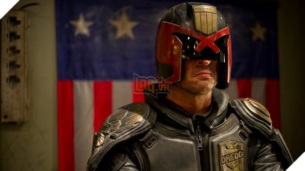 Alex Garland Nói Về Tác Phẩm Dredd và Công Việc Đạo Diễn Ma 3