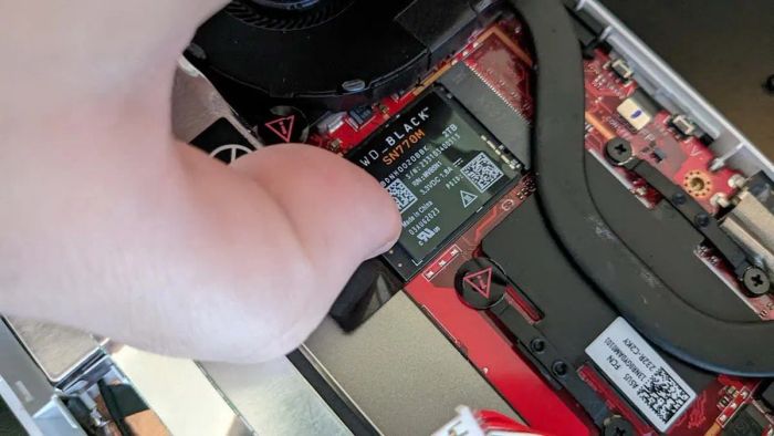 Switch 2 so với ROG Ally và ROG Ally X: Máy chơi game nào phù hợp nhất với bạn?