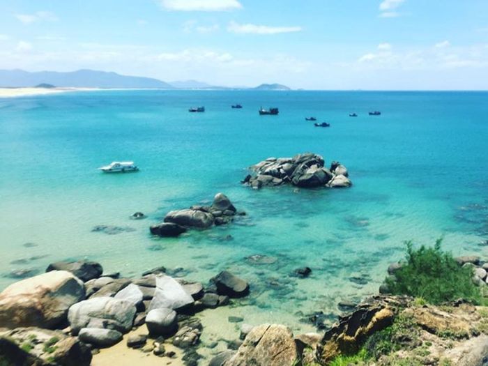 Khám phá bãi biển Đề Gi: Đắm mình trong vẻ đẹp hoang sơ của biển Quy Nhơn 3