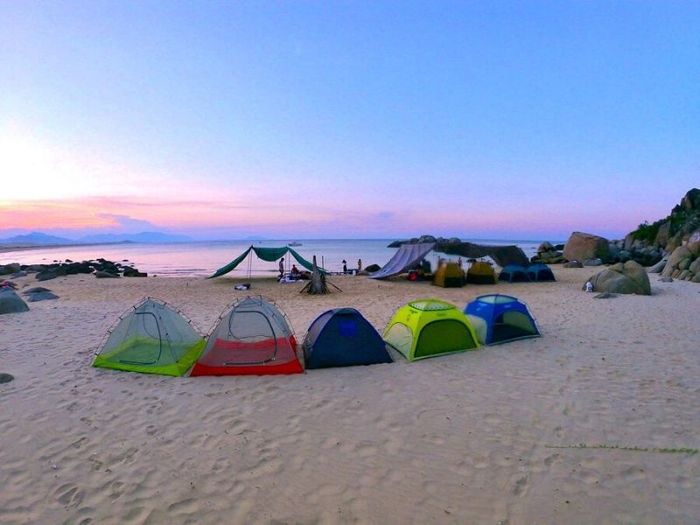 Khám phá bãi biển Đề Gi: Đắm mình trong vẻ đẹp hoang sơ của biển Quy Nhơn 7
