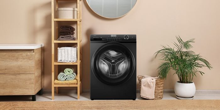 Máy Giặt Aqua AW10-BP4959U1K(B) nổi bật với thiết kế lồng ngang