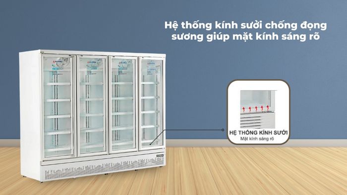Tủ được trang bị hệ thống sưởi kính hạn chế tình trạng đọng sương