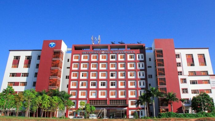 HCMIU là trường Đại học công lập đầu tiên giảng dạy hoàn toàn bằng tiếng Anh