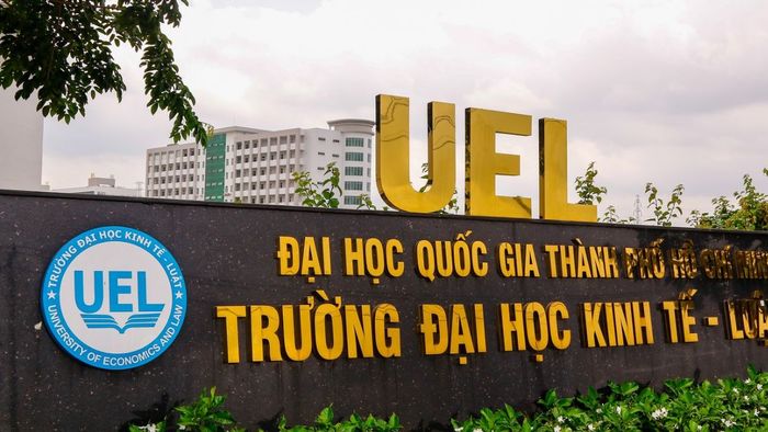 UEL hướng đến sự phát triển của xã hội thông qua các ngành học kinh tế, kinh doanh và luật