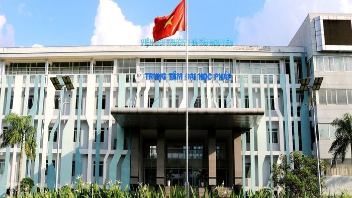 Viện Môi trường và Tài nguyên (HCMIER)