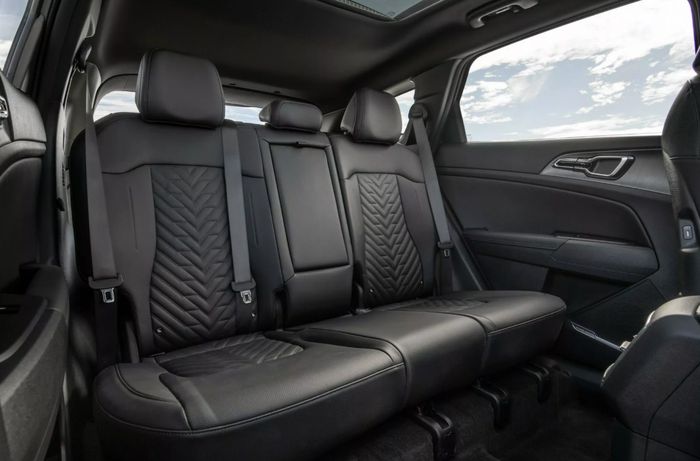 2026-Kia-Sportage-507-17-2048x1366 7.jpg