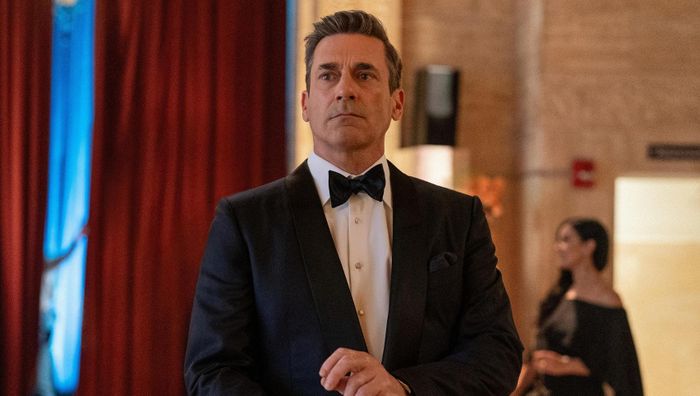 Jon Hamm trong Your Friends & Neighbors