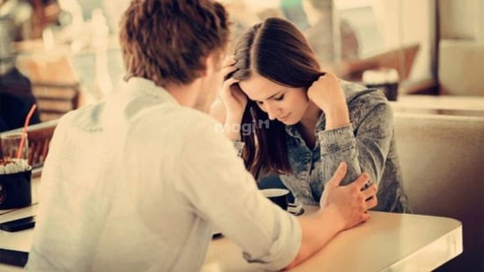 Mối quan hệ với bạn cũ bị rạn nứt trong giấc mơ