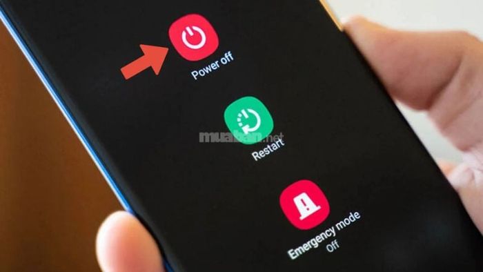 Khởi động lại thiết bị