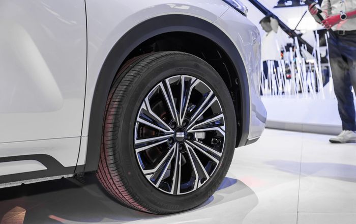 Geely Galaxy Starship 7 3.jpg