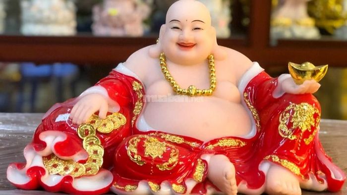 Bài trí tượng Phật Di Lặc đúng phong thủy sẽ giúp gia chủ thu hút tài lộc và vận may