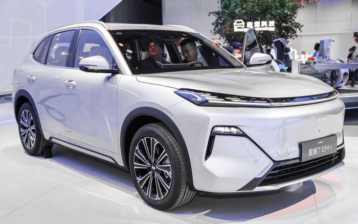 Geely Galaxy Starship 7.jpg