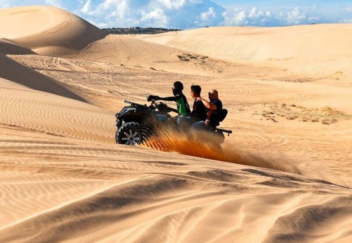 Khám phá khu du lịch Bàu Trắng U&Me và tận hưởng những làn gió biển trong lành của Phan Thiết.